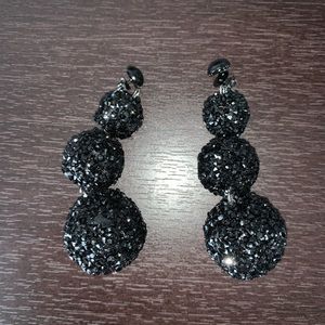 black dangly earrings